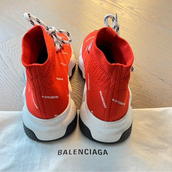 🔥 Balenciaga Speed Trainers Red All-Over Logo - Size 5 (EU 35) - Picture 3 of 6